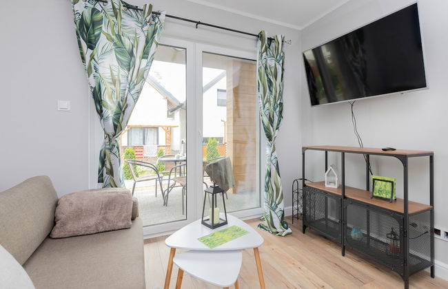 Coast Apartment With Terrace by Renters - Photo 19