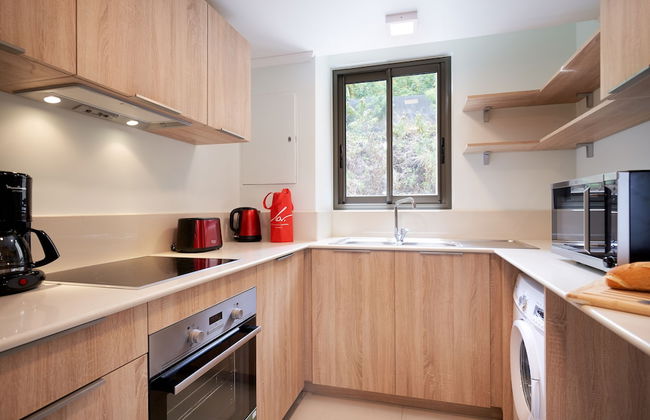 Ocean Legends Beachfront Suites - Foto 14