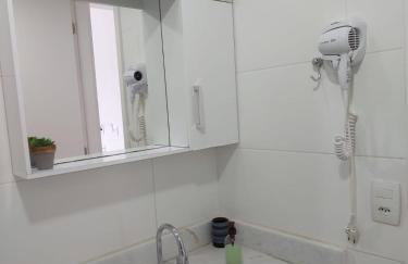 SUÍTE RIOCENTRO- ÓTIMA LOCALIZAÇÃO- BARES E PRAIAS - Foto 23