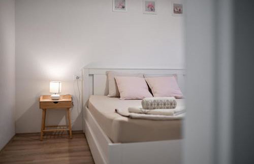 Holiday home Aprilis with pool, jacuzzi and sauna - Foto 26