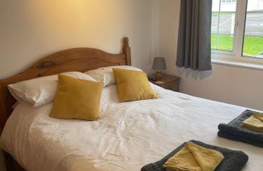 BumbleBee Lodge - Photo 22