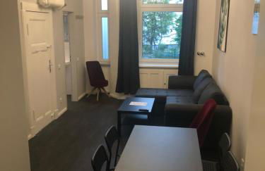 WM- Touristik- Berlin - Foto 4