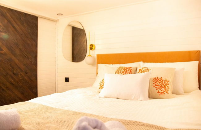 Tiny House Framed by Nature Near Sea in Karaburun - Foto 14