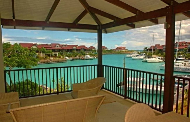Eden Island, Beach front, Luxury, 3 Bed Ensuite, WiFi - Photo 33