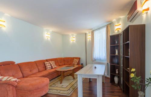 Holiday house with a swimming pool Radmani, Porec - 16440 - Photo 15