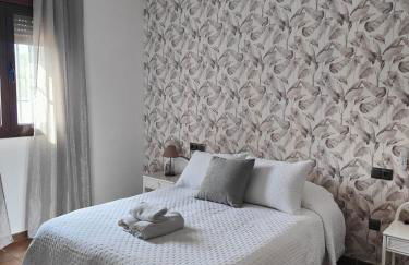 Chalet vacacional con piscina privada - Foto 28