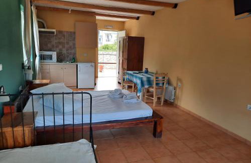 O Xenonas Ton Mylon - Photo 21