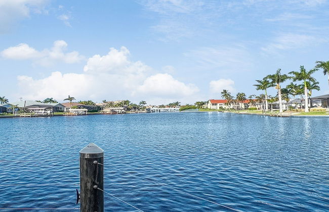 Rosegarden - Pool Spa and Perfect Water View - Foto 23