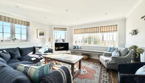 The Old Post Office - Photo 3