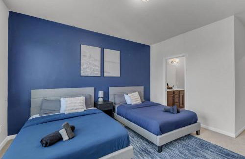 3BR Townhouse King Bed Garage Near NC State - Foto 34