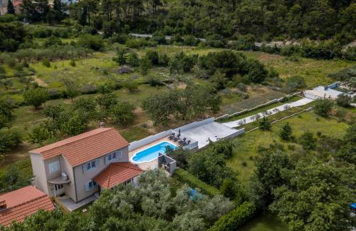 Villa Arbareto with heated swimming pool - Photo 48