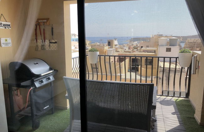 Sea View 2 Bed Apartment Close to Beach - Photo 62