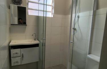 Aconchegante e pertinho de tudo - Foto 8