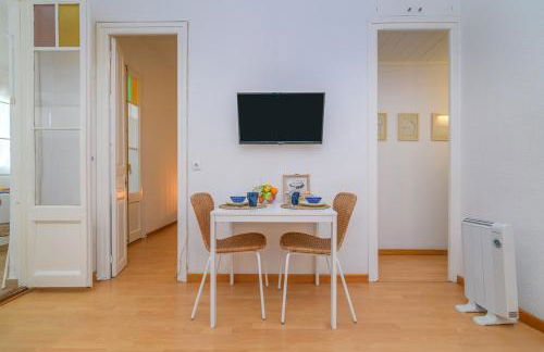 Playa a pie y a 15 minutos de Ramblas y Plaza Catalunya en metro - Foto 45