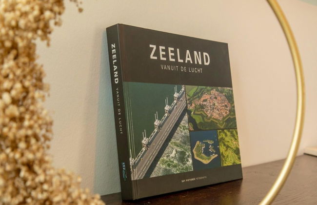 Farmhouse in Zeeland With Windmill Views - Foto 27