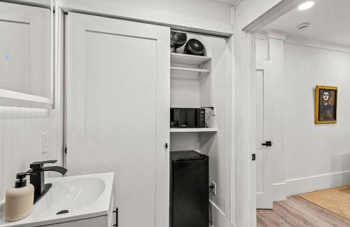 Newly Renovated Home- Sailboat Bend - Walk to Las Olas - 4 Miles to Beach - Foto 22