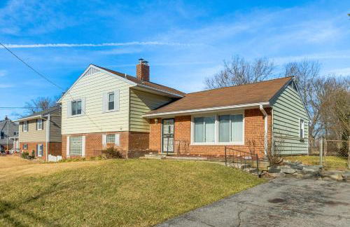 Work and Play Near DC Extended Stay with Large Yard - Foto 25