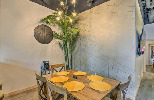 Modern Downtown Apt - Walk to Parks and Cafes! - Photo 8