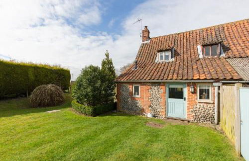 Garden Cottage - Photo 18