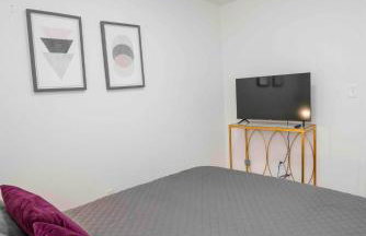 Stylish~Renovated 4Br/2BAT 3MinAirport 10MinDowtn - Foto 5