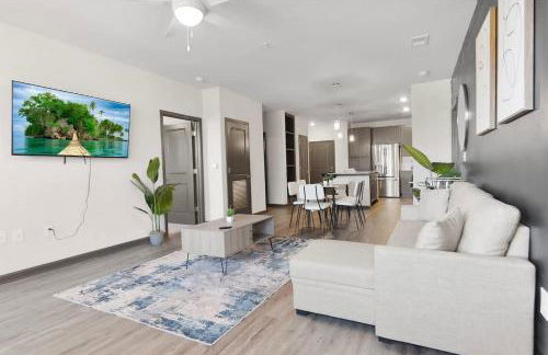 3BR King Bed Balcony North Raleigh - Foto 16