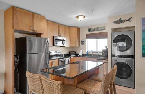 1B 2Ba Seaside Getaway Pool Oceanside - Foto 4