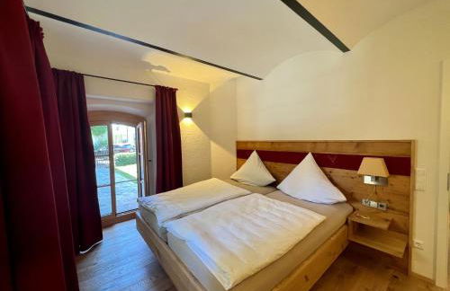 Gut Schwarz-n Hof Ferienwohnungen - Foto 37