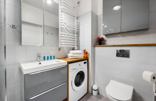 Metro Bemowo Colourful Apartment by BookingHost - Foto 22