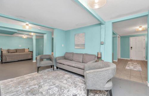Sleep a Group of 7 in this Spacious Galveston Studio - Minutes to Beach! - Foto 25