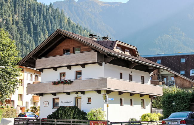 2 bedroom Apartment in Mayrhofen - Photo 1