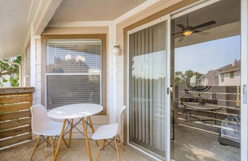 Chic 2B - 2BA Getaway - Cedar Park - North Austin - Foto 29