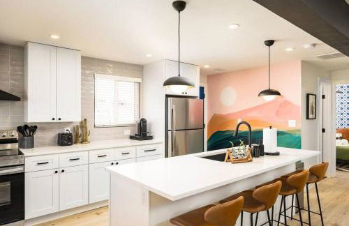 Wild West Disco Haus 2! New Hot Tub, Patio + Gym - Foto 14