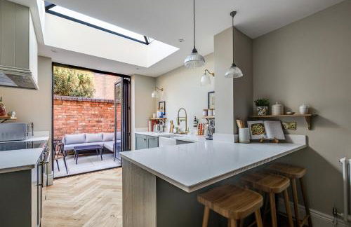 *NEW* Little Pyecroft House, Chester - Photo 16