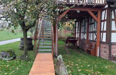 Fachwerkhaus mitten in der Natur - Foto 4