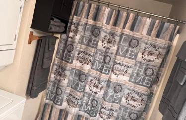 Beautiful downtown Anchorage 1 - Photo 13