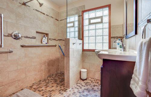 Pet-Friendly St Paul Home Less Than 5 Mi to Downtown! - Foto 15