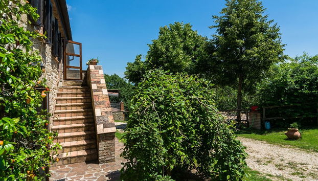 Farmhouse in Hilly Area in Gubbio With Pool - Foto 2, Recepción