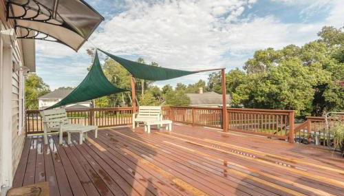 Large Deck, Lakefront, Yard Games - Foto 4