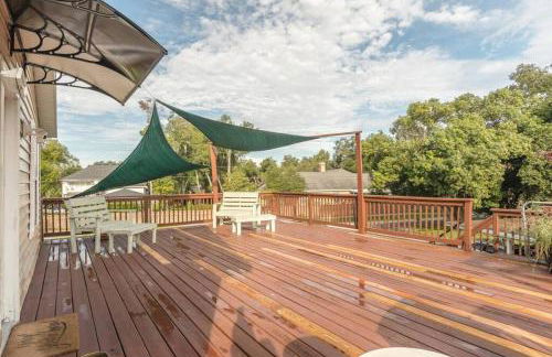 Large Deck, Lakefront, Yard Games - Foto 4