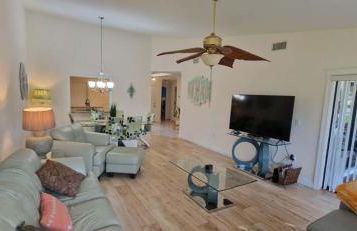 LUX VILLAs on beautiful Palmer Ranch - Foto 45