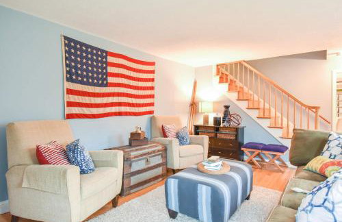 Spacious w Basketball Court & Playground - Foto 11