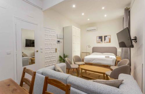 Urban Nest Retreat - Photo 10