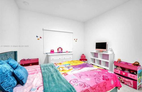 Damari Soto - Foto 18