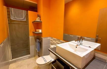 Apto T Patio Sevillano - Garaje privado con carga eléctrica - Foto 3