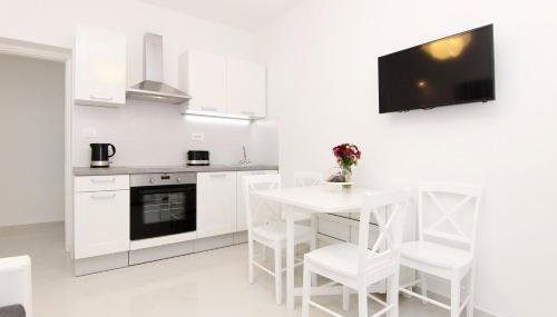 Apartment LU - Photo 2, toaster