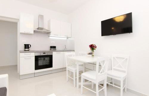 Apartment LU - Photo 2