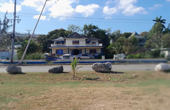 Blue Turquoise Sea Villa - Photo 41