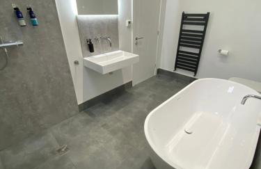 New purpose built holiday lodge - Foto 11