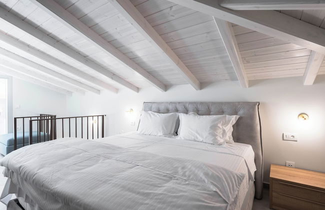 Blue Whisper Luxury Living Suites - Foto 34