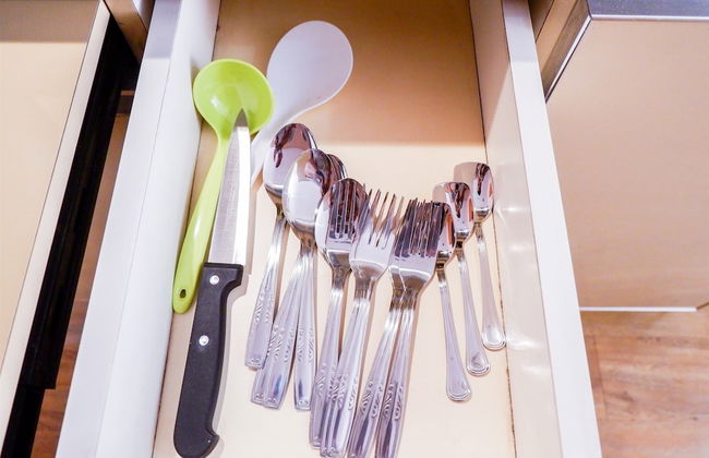 Modern Furnished Studio Room Cinere Bellevue Suites Apartment - Foto 13